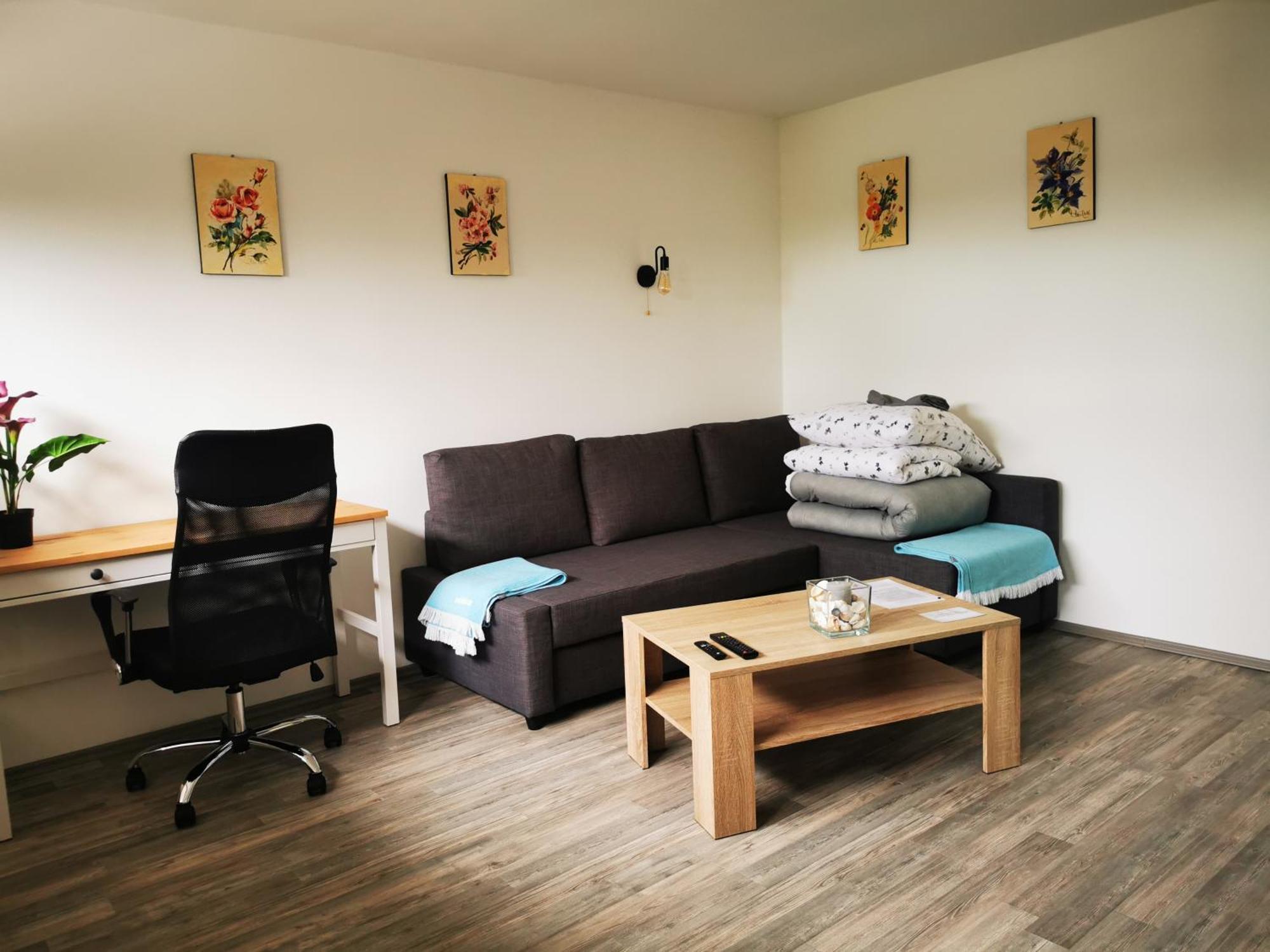 Ferienwohnung Waldbroel Валдбрьол Екстериор снимка